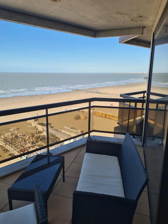 Luxurious Apartment With Sea View Blankenberge Buitenkant foto
